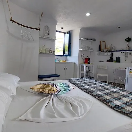 Silis Houses On The Beach * Artemida (Attica)