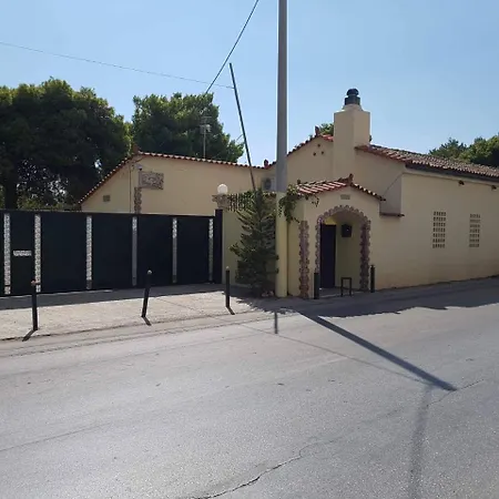 Silis Houses On The Beach Country house Artemida (Attica)